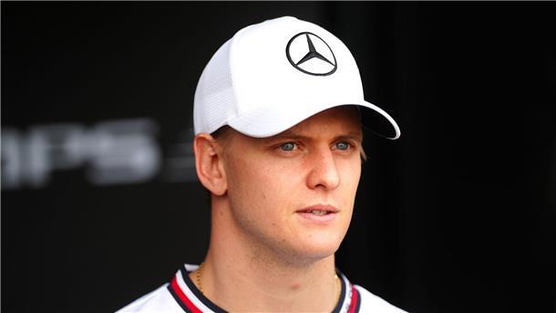 Williams holt Sainz - Mick Schumachers Chancen sinken Das zweite Williams-Cockpit bekommt Mick Schumacher nicht.
