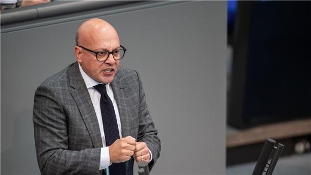 „Dass die Kriegsflüchtlinge aus der Ukraine alle sofort Bürgergeld erhalten, war damals, als es beschlossen wurde, von allen Beteiligten gut gemeint gewesen“, sagt CDU-Innenpolitiker Alexander Throm.