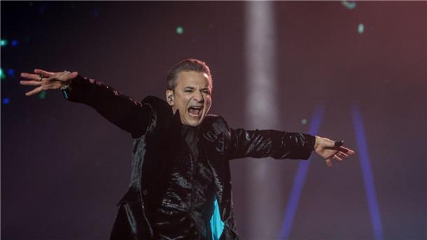 Halbjahrescharts: Depeche Mode bei Alben ganz vorne Dave Gahan mit seiner Band Depeche Mode beim Festival Primavera Sound Madrid 2023.