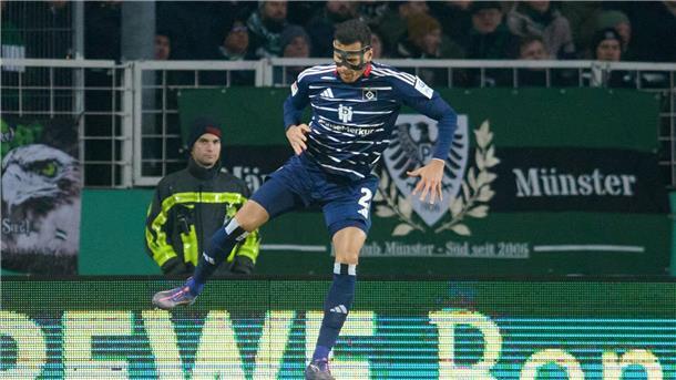 Davie Selke traf zum 1:1 für den HSV und später auch zum Siegtreffer