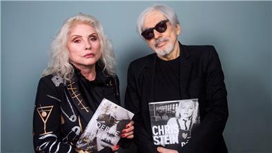 Debbie Harry und Chris Stein bei der Präsentation ihrer Autobiografie „Face it“ in London. Freitag sind sie zu Gast in Hamburg.