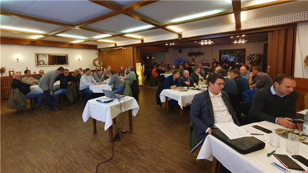 Landvolk: Alexander von Hammerstein bleibt vier weitere Jahre Vorsitzender Delegiertenversammlung des Landvolk-Kreisverbandes Bremervörde-Zeven im „Landgasthof Martin“ in Selsingen.