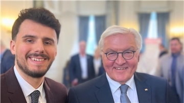 Selfie von Marko Miholic mit Bundespräsident Frank-Walter Steinmeier
