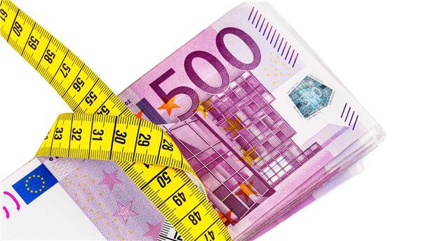 Den Gürtel enger schnallen? Im Haushalt fehlen am Jahresende voraussichtlich 35 Millionen Euro.