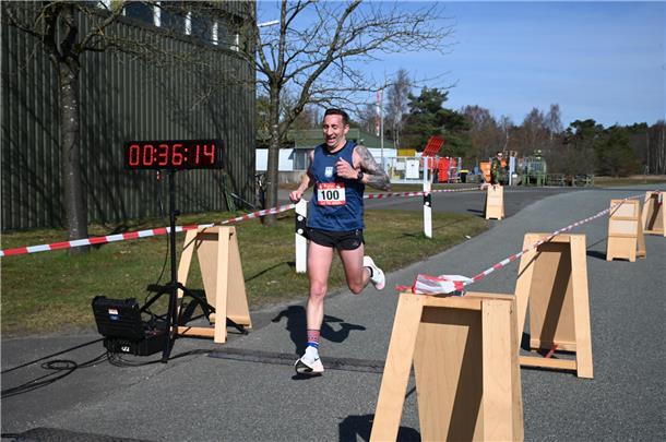 Den zweiten Platz macht David Lippmann. 
