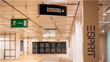 Der Abriss der ehemaligen Karstadt-Immobilie steht unmittelbar bevor.