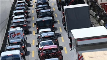 Der ADAC erwartet am letzten Juli-Wochenende besonders viel Verkehr auf den Autobahnen von und zu den Urlaubsorten an Nord- und Ostsee. (Symbolbild)
