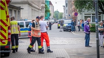 Der Amoklauf im Lloyd-Gymnasium hat für einige Betroffene immer noch Folgen, sie brauchen Beratung und Betreuung. Die Erfahrungen flossen jetzt aber auch in den neuen Notfallplan für die Schulen im Land Bremen ein.