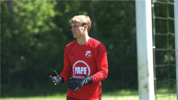 Der Anderlinger Keeper Arne Treu fällt mit einer Kapselverletzung aus.