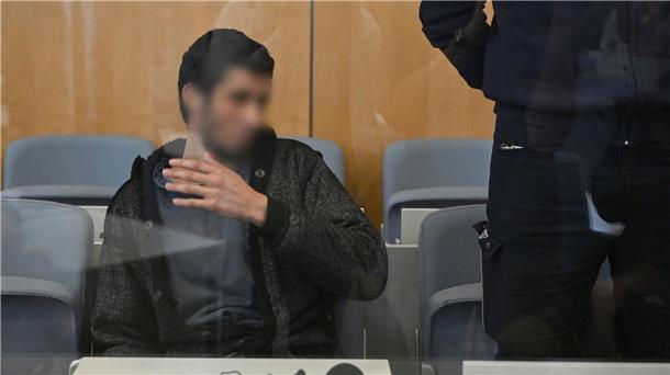 Der Angeklagte hatte die Tat zu Prozessbeginn gestanden. 