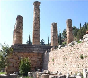 Der Apollon-Tempel, der Sitz des Orakels.