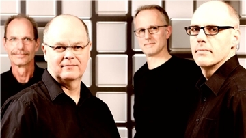 Die Mitglieder der Band FLAX