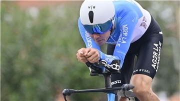 Der Australier O’Connor bleibt bei der Vuelta in Führung.