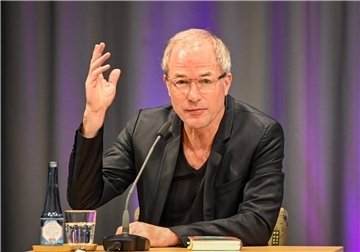 Der Autor Maxim Leo
