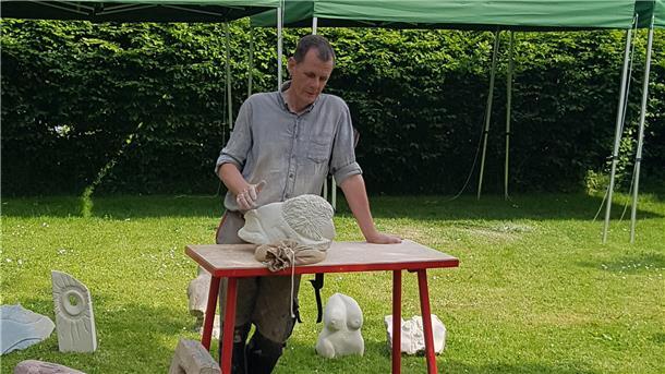  Steinbildhauerei-Workshop mit Bildhauer Ivo Gohsmann
