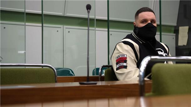 Rapper Fler erneut verurteilt - Bewährungsstrafe Der Berliner Rapper Fler ist erneut verurteilt worden. (