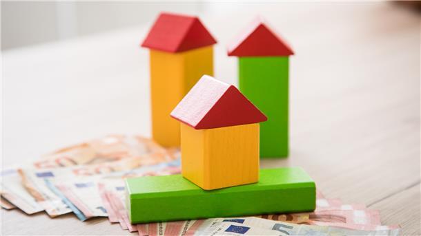 Der Bremer Senat will viel Geld für bezahlbaren Wohnraum in die Hand nehmen.