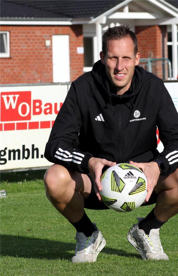 Der Bremervörder Hendrik Lemke trainiert ab 1. August die Torhüterinnen von Frauen-Bundesligist SV Werder Bremen.