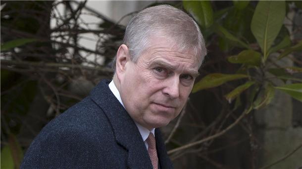Berichte rollen Missbrauchsvorwürfe gegen Andrew wieder auf Der britische Prinz Andrew ist in den Missbrauchsskandal um US-Milliardär Jeffrey Epstein verwickelt.