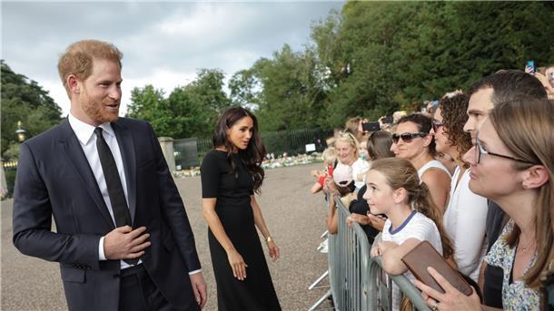 Harry, Meghan und die Abgründe der Royal Family Der britische Prinz Harry und seine Frau Meghan sprechen in einer Netflix-Doku über ihr schwieriges Verhältnis zum britischen Königshaus.