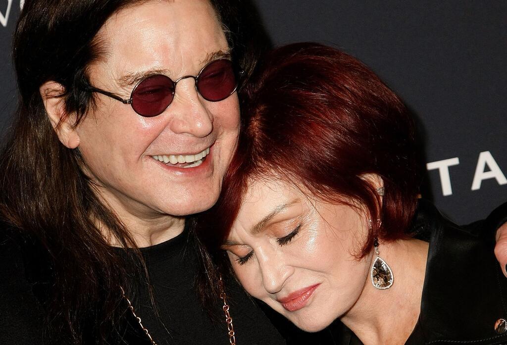 Der britische Sänger Ozzy Osbourne und seine Frau Sharon Osbourne im Jahr 2020. (Archivbild)