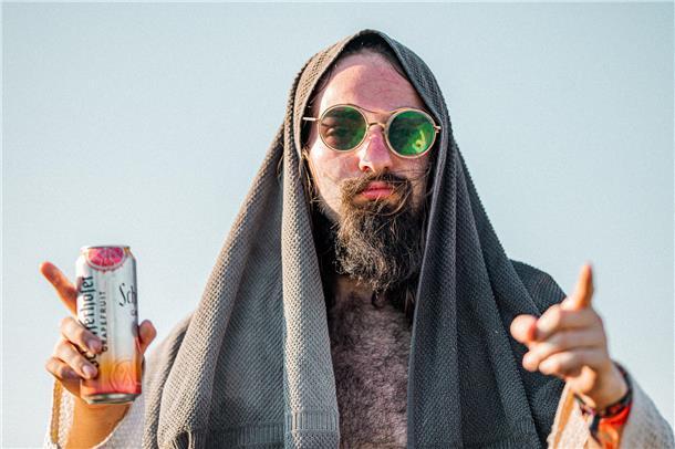 Deichbrand 2024: Das sind die schönsten Männer auf dem Festival Der Chillige.