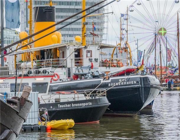Maritime Tage Bremerhaven: So wohnt man unter Deck der schönsten Schiffe (Fotos) Der Dampfeisbrecher „Wal“ ist ein aktives Museumsschiff mit einer beeindruckenden Dampfmaschine.