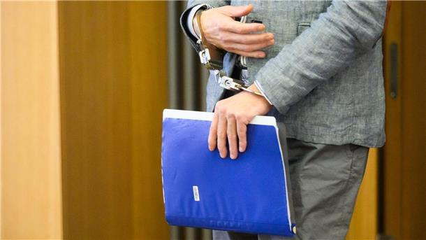 Scotland Yard wollte Christian B. zum Fall Maddie vernehmen Der Deutsche Christian B. wird verdächtigt, die drei Jahre alte Britin Madeleine McCann getötet zu haben. Eine Anklage gab es jedoch bislang nicht und es gilt die Unschuldsvermutung. (Archivfbild)