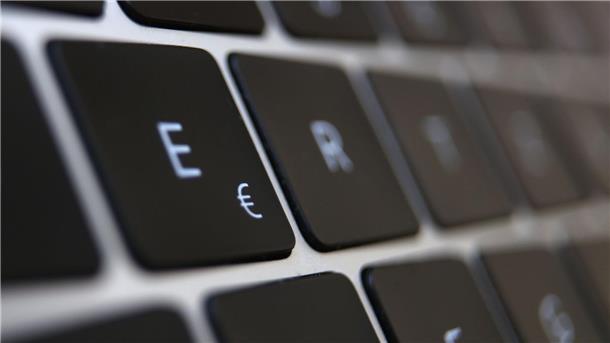 Der digitale Euro soll laut EZB und EU-Kommission eine Ergänzung zu Schein und Münze, kein Ersatz für Bargeld.