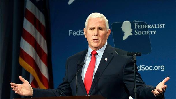 Der ehemaliger US-Vizepräsident Mike Pence denkt über eine Kandidatur für 2024 nach.