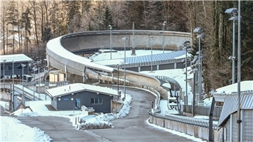 Der Eiskanal am Königssee soll rechtzeitig zur Olympia-Saison wieder saniert sein.