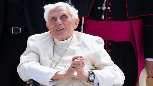 Der emeritierte Papst Benedikt XVI. ist tot.