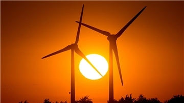 Der Energiekonzern EnBW plant ein Repowering des Windparks Iselersheim/Ostendorf. Wie genau die Pläne aussehen, erörterte Projektplaner Jannes Mahlke am Mittwoch in der Ortsratssitzung.