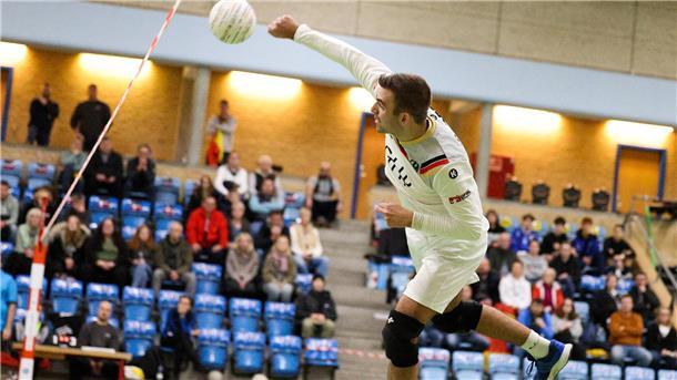 Nick Poppe, Faustball