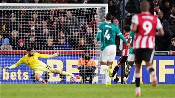 Liverpool taumelt weiter: Vierte Liga-Pleite in Serie Der FC Liverpool hat in der heimischen Liga erneut verloren.