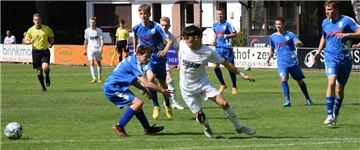 Der flinke Luca Daginnus beschäftigte die Braunschweiger Abwehr ohne Pause. Er bereitete zwei Treffer vor und erzielte selbst das 4:1.
