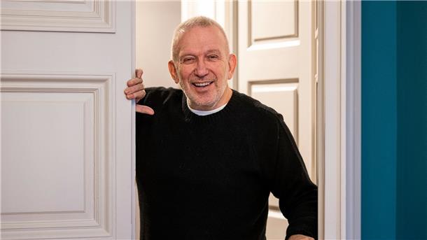 Jean Paul Gaultier: „Alter in der Mode noch immer ein Tabu“ Der französische Modedesigner Jean Paul Gaultier, aufgenommen nach einem Interview. Aus seiner Sicht ist Alter in der Mode immer noch ein Tabu.