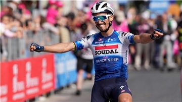 Der französische Radstar Alaphilippe fährt zukünftig für das Schweizer Tudor-Team.