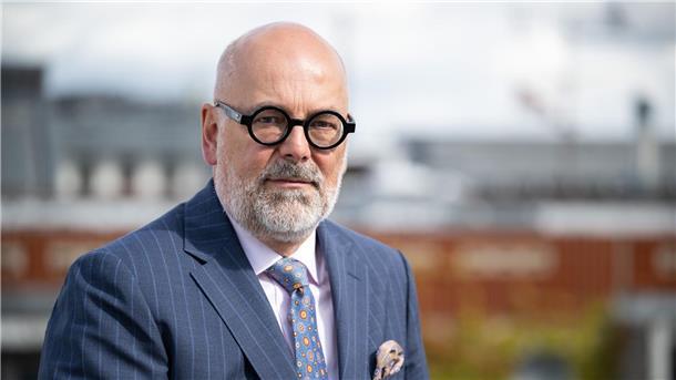 Bundespolitiker sehen Zigaretten-Alternativen kritisch Der frühere SPD-Ministerpräsident von Schleswig-Holstein und heutige Cheflobbyist von Philip Morris Deutschland, Torsten Albig, setzt sich für Alternativen von Zigaretten ein.