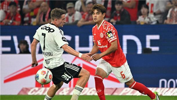 Mit Spektakel und Weiper-Tor: Mainz spielt weiter europäisch Der FSV Mainz 05 um Kaishu Sano (r) war Rosenborg Trondheim im Rückspiel klar überlegen.