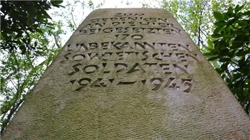 Gedenkstein für die in der Muna umgekommenen sowjetischen Kriegsgefangenen