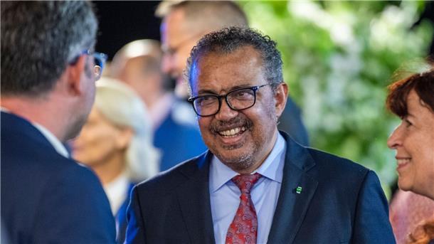 Der Generaldirektor der WHO Tedros Adhanom Ghebreyesus warnt vor einem zu leichtfertigen Umgang mit den Affenpocken.