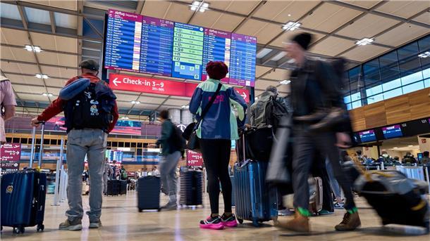 IT-System am Flughafen BER nach Cyberattacke repariert Der Hackerangriff legte am BER elektronische Systeme lahm, die für die Passagier- und Gepäckabfertigung genutzt werden. (Archivbild)