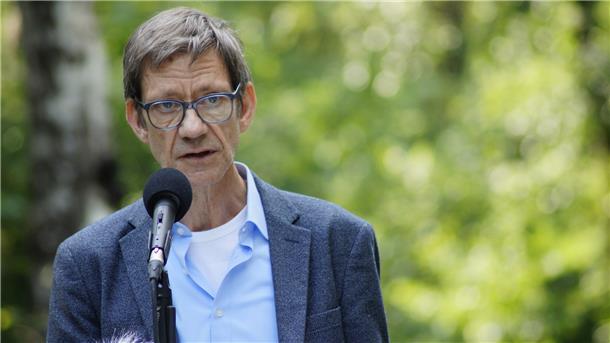 Gedenkstätte Sandbostel an Diskussion in Berlin beteiligt  Der Historiker und Sandbosteler Gedenkstättenleiter Andreas Ehresmann zählt zu den Teilnehmern der Podiumsdiskussion, die online abrufbar ist.