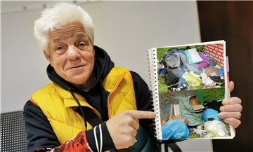 „Der illegal entsorgte Müll an Altkleider- und Altglascontainern nimmt überhand“, sagt der Nordenhamer Horst Specht. In den vergangenen drei, vier Monaten hat er Dutzende Fotos geschossen, die das belegen sollen.