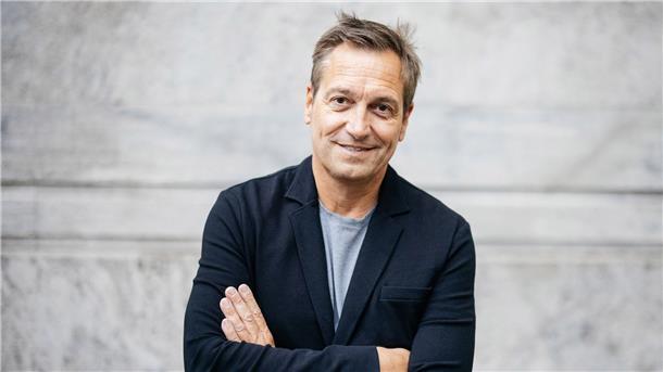 Der Kabarettist und Comedian Dieter Nuhr hält nicht viel vom Gendern.