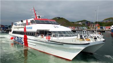 Der Katamaran „Nordlicht“ startet dieses Jahr etwas später in die Helgoland-Saison.