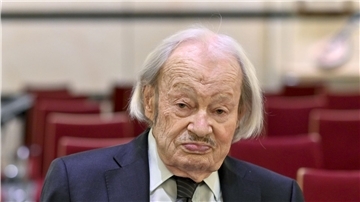 Der Komponist Friedrich Cerha starb im Alter von 96 Jahren.