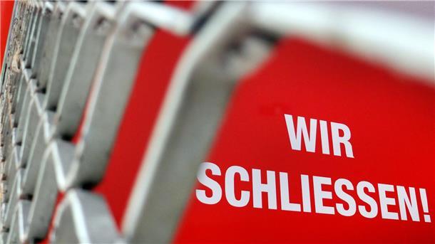 Studie: Insolvenzen werden weiter 2025 steigen Der Kreditversicherer Allianz Trade rechnet mit mehr Unternehmensinsolvenzen in Deutschland. (Symbolbild)