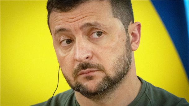 Selenskyj: Raketen würden helfen, schneller voranzukommen „Der Krieg ist noch nicht vorbei“: Wolodymyr Selenskyj.